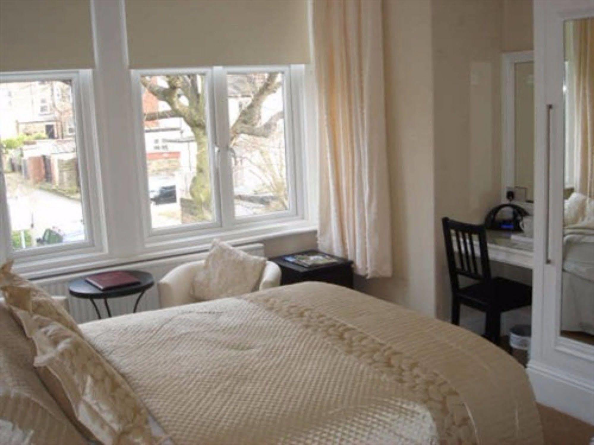 Acorn Lodge هاروغايت المظهر الخارجي الصورة