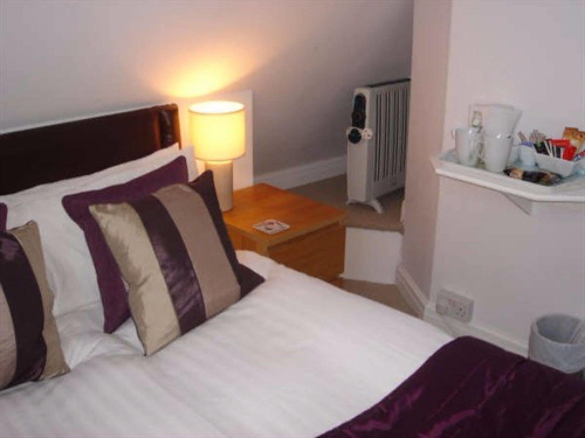 Acorn Lodge هاروغايت المظهر الخارجي الصورة